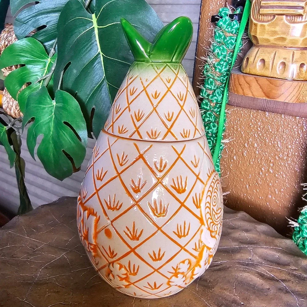 2015 Tiki Farm Poko Ono Lidded Pineapple Tiki Mug 16oz Ken Ruzic Orange Glaze